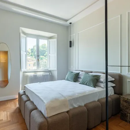 Studio 71 Penthouse Spa - Renovated 2026 Apartment Rome