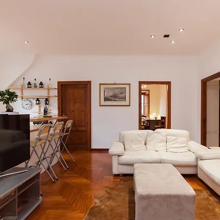 71 Penthouse - Completely Renovated